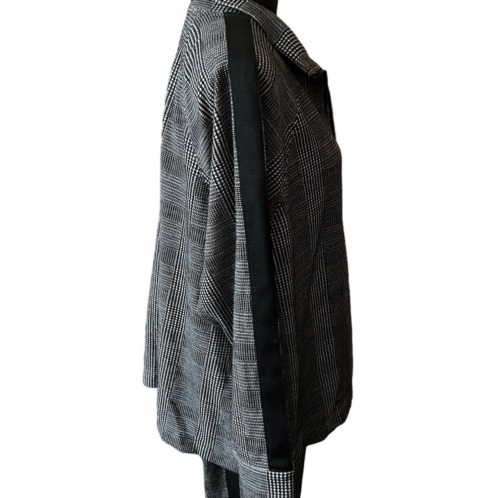 ANNE KLEIN Mixed Media Houndstooth Pullover Top - Picture 4 of 6